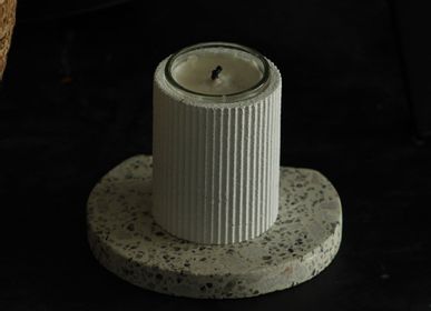 Design objects - Notched concrete candle holder - AKARA