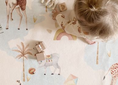 Design carpets - SUSTAINABLE DESIGNER KID'S RUG / AROUND THE WORLD & MAGIC PAWS - HUEPPI DESIGNER KID'S RUGS