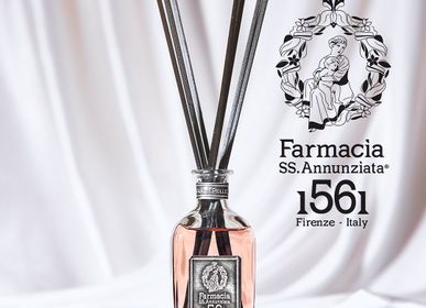 Parfums d'intérieur - PARFUMS D'AMBIANCE - FRAGRANZE DELLE ARTI MAGGIORI e ARTI MINORI - FARMACIA SS.ANNUNZIATA DAL1561