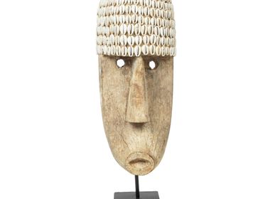 Decorative objects - The Cowrie Mask on Stand - Large - BAZAR BIZAR - COASTAL LIVING