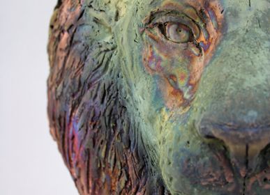 Unique pieces - Lion head in raku copper mat - SARA WEVILL ANIMAL SCULPTURE