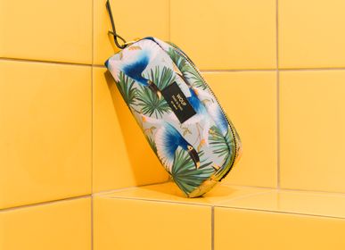 Travel accessories - Maya recycled Make Up Bag ♻️ - WOUF