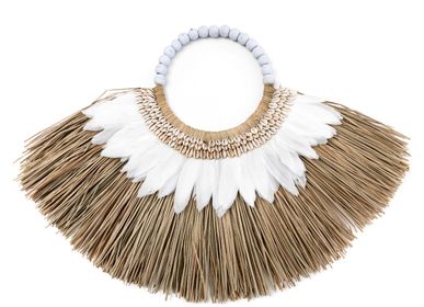 Objets design - Le Collier Alang Feather - Blanc Naturel - BAZAR BIZAR - COASTAL LIVING
