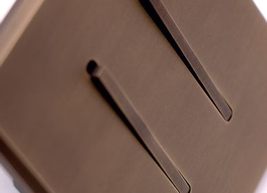 Interrupteurs - Interrupteur et prise électrique Haut de gamme et poignées de porte luxe - MAISON ORSTEEL