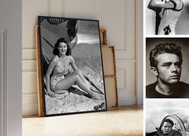 Poster - Brigitte Bardot Black and White Portrait Collection - BLUE SHAKER