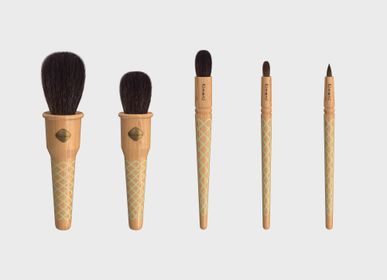 Beauty products - Cornet Brush Set - KIMERI