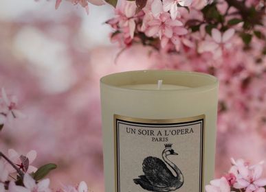 Decorative objects - SWAN LAKE - SCENTED CANDLE - 100% VEGETABLE WAX - IVORY - UN SOIR A L'OPERA