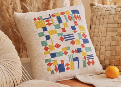 Fabric cushions - Aakar Tiles Modern Accent Pillow- 18x18 inch - CASA AMAROSA