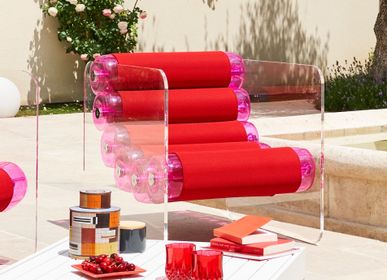Lawn armchairs - MW02| Armchair with transparent PMMA walls & red Runner covers - MW Exclusive - MOJOW