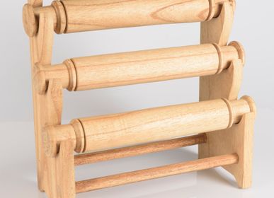 Jewelry - Wooden bracelet stand - HUAIRURO