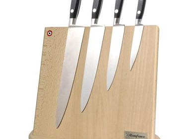 Kitchen utensils - Handmade magnetic varnished beech knife holder made in France - MANUFRANCE