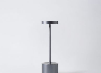 Wireless lamps - Cordless lamp LUXCIOLE Titanium 26 cm - HISLE