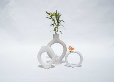 Vases - Circle Vase - ALCANTARA-FREDERIC
