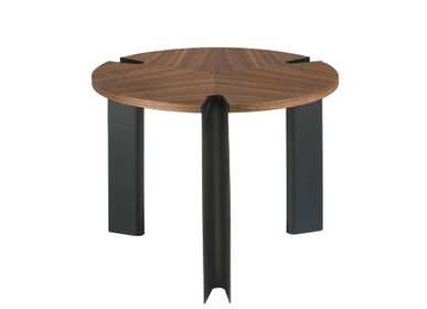 Tables basses - Table d'angle en noyer et acier noir - ANGEL CERDÁ