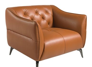 Armchairs - Armchair upholstered in brown leather with capitonné - ANGEL CERDÁ