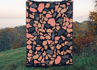 Design carpets - Terrazzo Recycled Kilim Rug - STUDIO POTATO