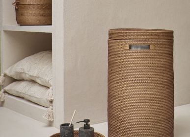 Decorative objects - PORTO accessories, combined with our newly extended CINO collection - AQUANOVA