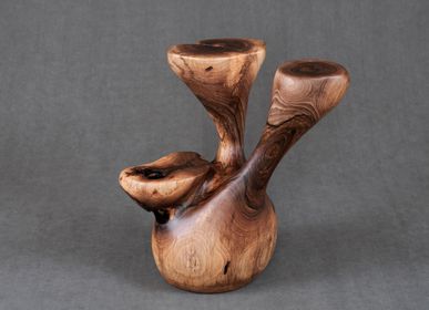 Pièces uniques - Logniture, tabouret sculptural unique en bois massif, table d'appoint, table de nuit, piédestal, design contemporain original - LOGNITURE