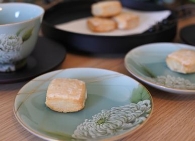 Tea and coffee accessories - Celadon Chrysanthemum, Saucer/Serving plate - YUKO KIKUCHI