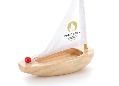 Jouets enfants - Petit voilier - Paris 2024 - VILAC