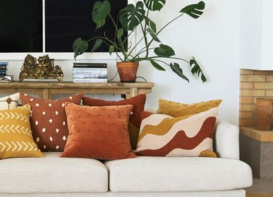 Fabric cushions - Bouclé/Linen Cushions - Lodi - CHHATWAL & JONSSON
