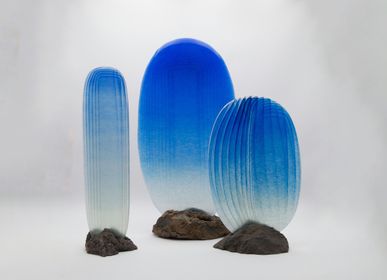 Pièces uniques - Ensemble de sculpture en verre contemporain - bleu clair - JONATHAN AUSSERESSE