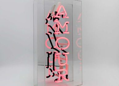 Decorative objects - 'AMOUR' GLASS NEON SIGN - LOCOMOCEAN