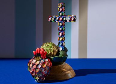 Guirlandes et boules de Noël - Mexican Cross object with acrylic stand - SOKA DESIGN STUDIO TABLEWARE