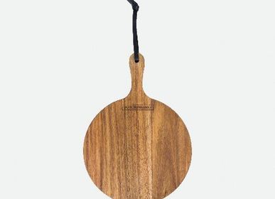 Kitchen utensils - Acacia Bread Boards - DUTCHDELUXES