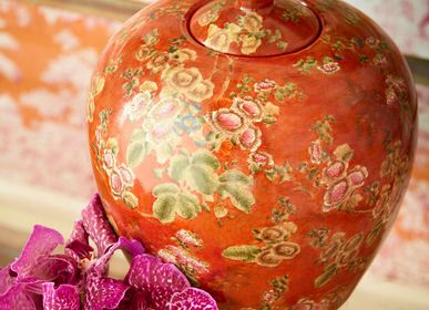 Decorative objects - Temple Jar in China Red with Flowers - G & C INTERIORS A/S