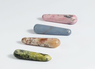 Beauty products - Hand Massager - Pink Rhodonite - DAR PROYECTOS