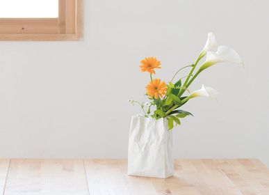 Vases - New Crinkle Super Bag - flower vase - METROCS