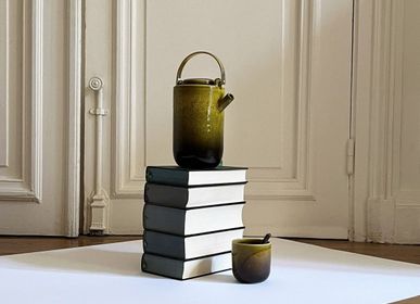 Tea and coffee accessories - Hoa Bien teapot with brass handle - L'INDOCHINEUR PARIS HANOI