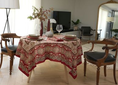 Table linen - La Bohème Garnet Tablecloth - BEAUVILLÉ