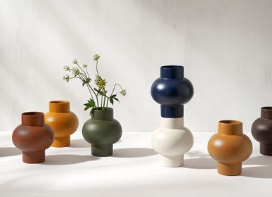 Vases - Black Bulb Vase H26.5 Cm - HOMATA