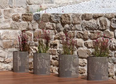 Floral decoration - ARENA planter - ISIMAR