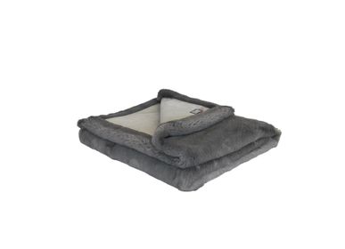 Comforters and pillows - Fuchs silver premium - Faux fur blanket - DECKENKUNST MANUFAKTUR GERMANY