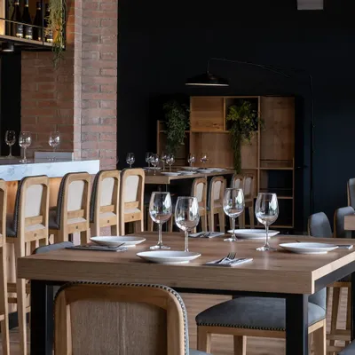 Stools for hospitalities & contracts - Mauro Stool| Stool - CREARTE COLLECTIONS