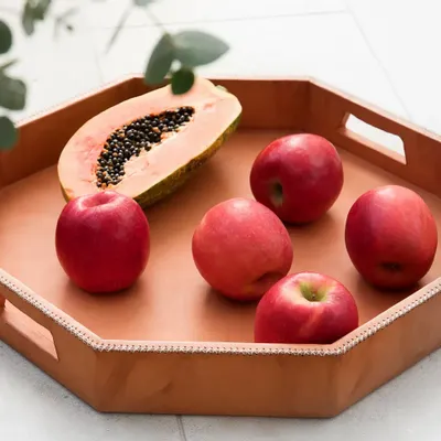 Kitchen utensils - Octogonal leather tray - SOL & LUNA