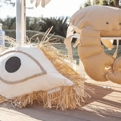 Coussins - Coussin oeil grec blanc avec franges en raphia - MX HOME