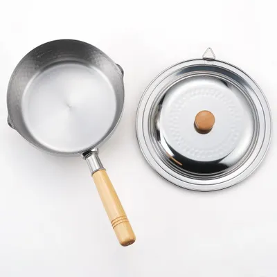 Casseroles - Casserole de 20 cm en acier inoxydable, martelées avec deux becs verseurs - collection Yukihira / YOSHIKAWA - ABINGPLUS