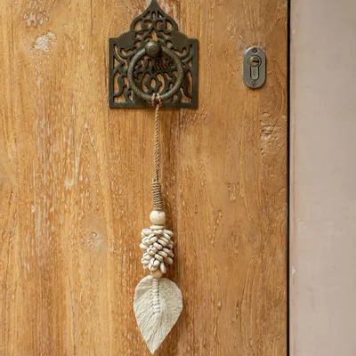 Decorative objects - The Leaf & Shell Tassel - Natural - BAZAR BIZAR LIVING