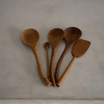 Ménagères - La Cuillère Teak Root - M - BAZAR BIZAR LIVING