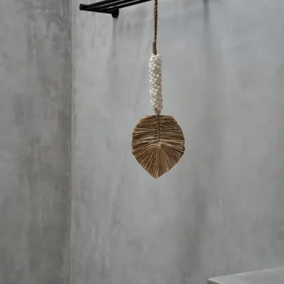 Decorative objects - The Raffia Shell Tassel - White Natural - BAZAR BIZAR LIVING