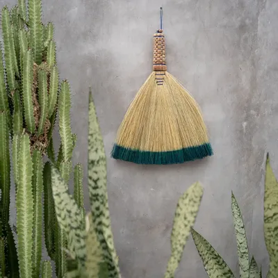 Objets de décoration - Sweeping Brush - Turquoise Naturel - BAZAR BIZAR LIVING