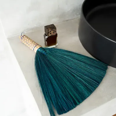 Objets de décoration - Sweeping Brush - Turquoise - BAZAR BIZAR LIVING