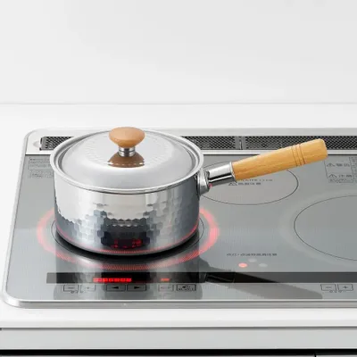 Casseroles - Marmite de 18 cm en acier inoxydable, martelée avec son couvercle  - collection Yukihira / YOSHIKAWA - ABINGPLUS