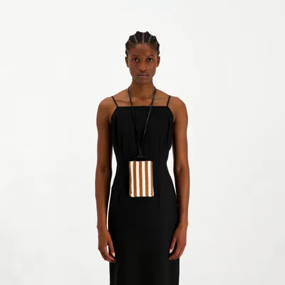 Petite maroquinerie - L' édition Pochettes et Trousse - INOUI EDITIONS