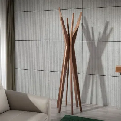 Armoires - Porte-manteaux en bois de noyer - ANGEL CERDÁ