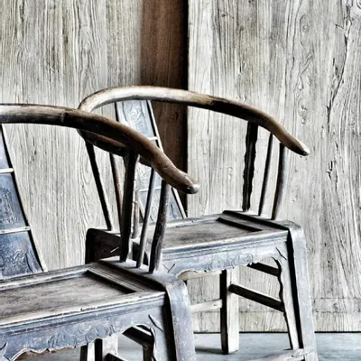 Chairs - Unique pair of old Chinese horseshoe chairs - PAGODA INTERNATIONAL